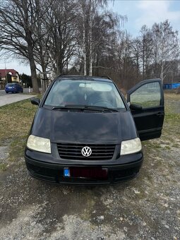 VW Sharan 1.9 96 kw, rok 2023 - 2
