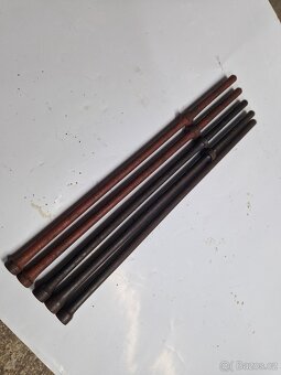 Zetor 25 tyčky ventilů - 2