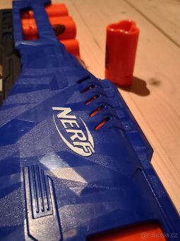 Nerf zbraň - 2