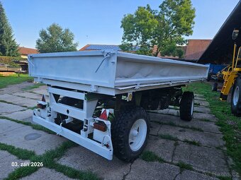 Kovový vlek za traktor 8t - 2