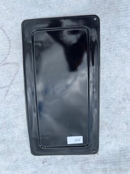 Plechy kolem motoru na Tatru 613 - 2