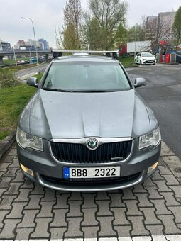 Škoda superb 1.6 tdi 2011 r.v. - 2