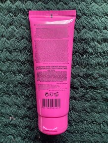 Čisticí gel Revolution Relove Peach Jelly - 2