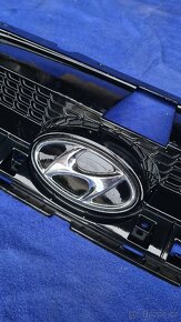 Mřížka předního nárazníku hyundai ix35 - 2
