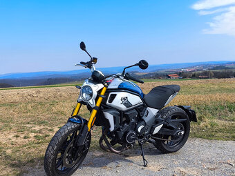 CFMOTO Heritage 700 CL-X. Stav nové. - 2