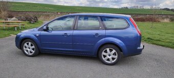 Prodám Ford Focus 1.6i 16V 74Kw r.v.2006 bez koroze - 2