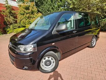 VW Multivan 2.0TDI 103kW,DSG,1.Majitel,Tažné,Navi,Senzory. - 2