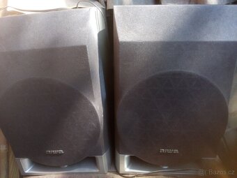 Prodám párové reproduktory Aiwa - 2