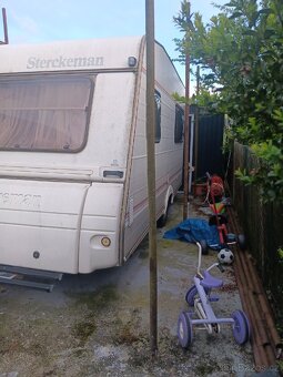 Obytný karavan Sterckeman - 2