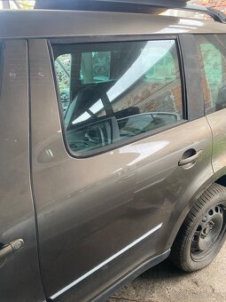 Škoda Yeti,kód barvy LF8N - 2