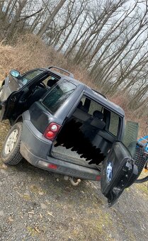 Land Rover Freelander - 2