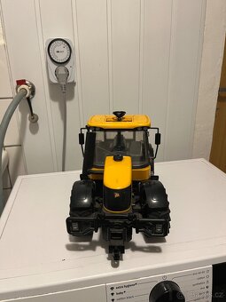 Traktor JCB fastrac 3220 - Bruder 3030 - 2