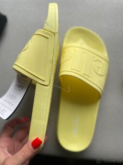 Dámské pantofle Ellesse 38 - 2