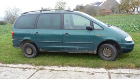 VW Sharan 1,9 85kW s téměř plnou nádrží - 2