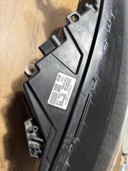 FULLLED SVĚTLO PŘEDNÍ LEVÝ RENAULT ARKANA  260603632R - 2