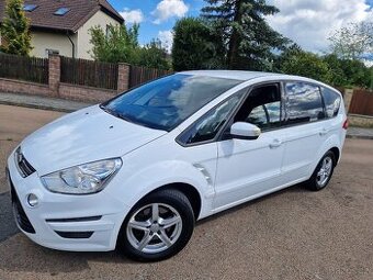 Ford S-Max 2.0 benzin 107 kw - velmi hezký - - 2