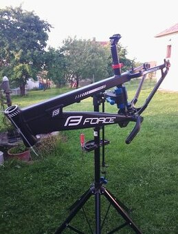 Dirtový rám Force, ALU na 26", vel.14" - 2