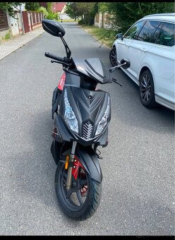 Skútr maxon 125 - 2