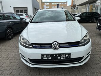 VW Golf 7 1.4TGI 81kW DSG ALU 16'' KŮŽE Vyhř. okno LED - 2