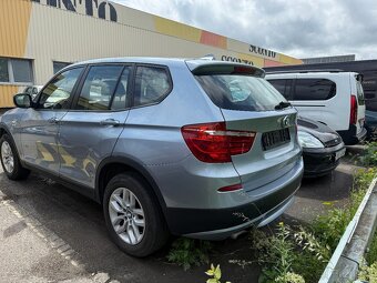 BMW X3 2,0i Xdrive - 2