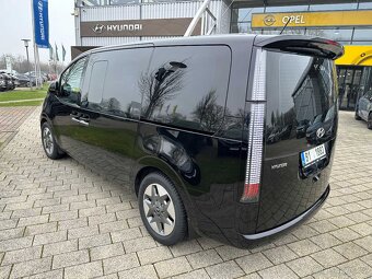 Hyundai Staria 9 míst - poslední volné termíny na prázdniny - 2