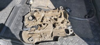Kryt motoro - 2
