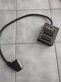 Adaptér SCART - 3x cinch + S-video, přepínatelné IN/OUT - 2