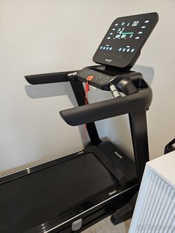Běžecký trenažér / běhaci pás Trinfit gara t600i - 2