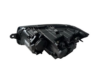 Pravý halogen světlo 7E1941016AD VW Transporter T6 2018 - 2