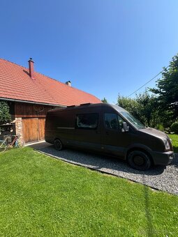 VW Crafter 2,5 TDI přestavěná dodávka. - 2