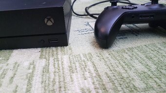 Xbox one x - 2