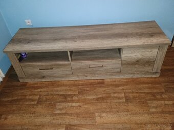 Komoda pod tv - 2