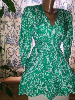 Zara# spolecenske# saty# divci# dlouhyrukav #XS/S - 2