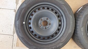 Sada disků Ford 16" 5x108 letní pneu 205/60 R16 5-6mm Focus - 2