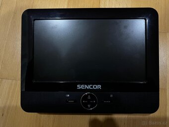 Přenosný DVD přehrávač Sencor SPV 7767 DUAL - 2
