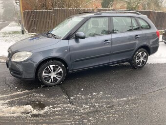 Škoda Fabia 2 1.6 16 v benzin 2009  top stav - 2