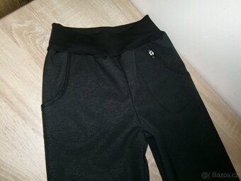 ČERNÉ ZIMNÍ SOFTSHELLOVÉ KALHOTY VEL.92-170 - 2