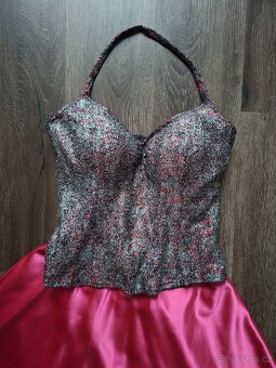 Originální plesové šaty - 2