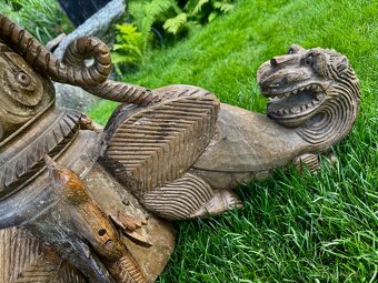 Masivní kulatý anique stůl z Asie 132 cm - 2