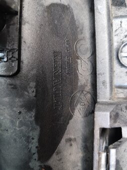 Zadní nárazník Renault Laguna III grandtour - 2