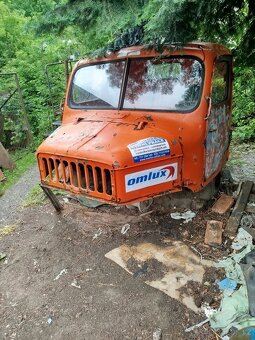 Praga v3s kabina - 2