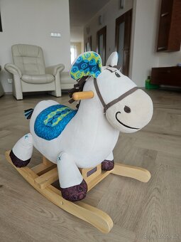 Houpací kůň - 2