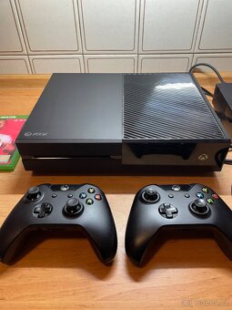 Xbox ONE 1TB Dva Ovladače + Hry - 2