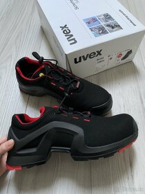 pracovní boty UVEX - 2