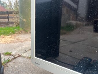 LCD TV - 2