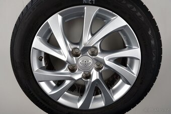 Toyota Auris - Originání 16" alu kola - Letní pneu - 2