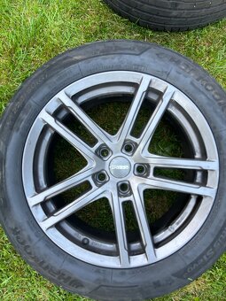 Prodám kompletní sadu alu kol 5x112/17 pneu 225-50-17 - 2