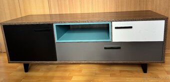 TV stolek - 2