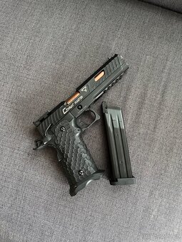 Airsoft pistol COMBAT MASTER - 2