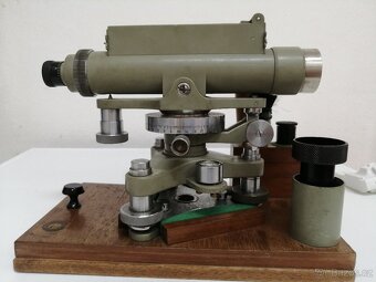 nivelační přístroj - srb a štys - 2